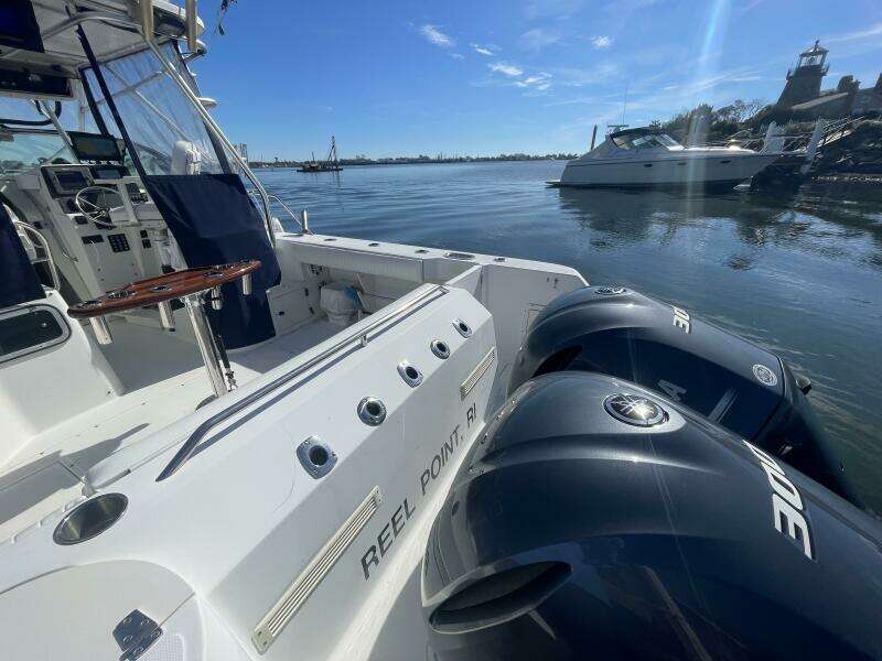 Mad Fish 28ft Boston Whaler Yacht For Sale