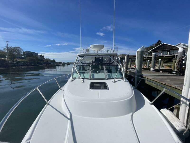 Mad Fish 28ft Boston Whaler Yacht For Sale