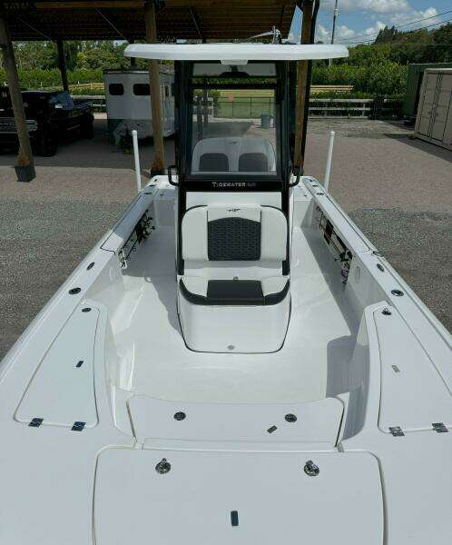 24ft Tidewater Yacht For Sale