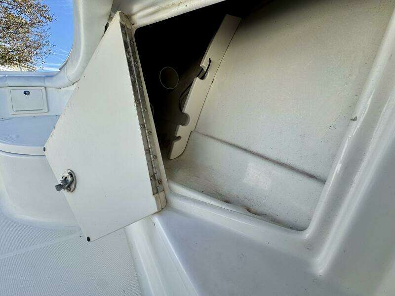 33ft Hydra Sports Yacht For Sale