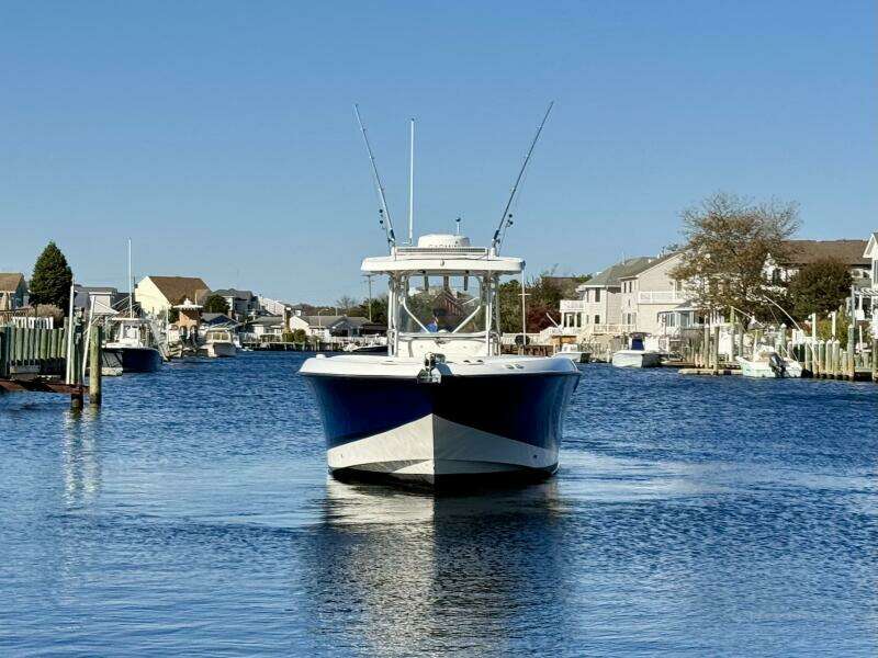 33ft Hydra Sports Yacht For Sale