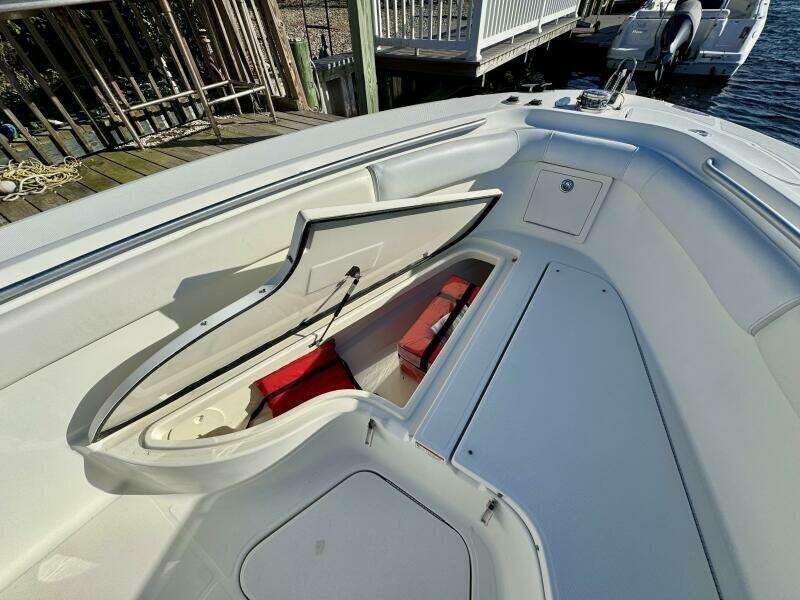 33ft Hydra Sports Yacht For Sale