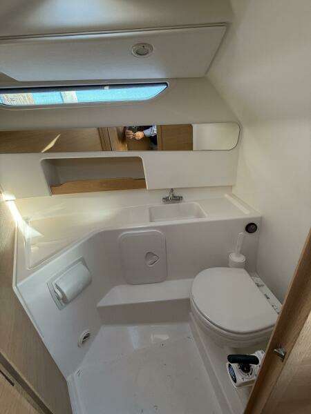 30ft Nimbus Yacht For Sale