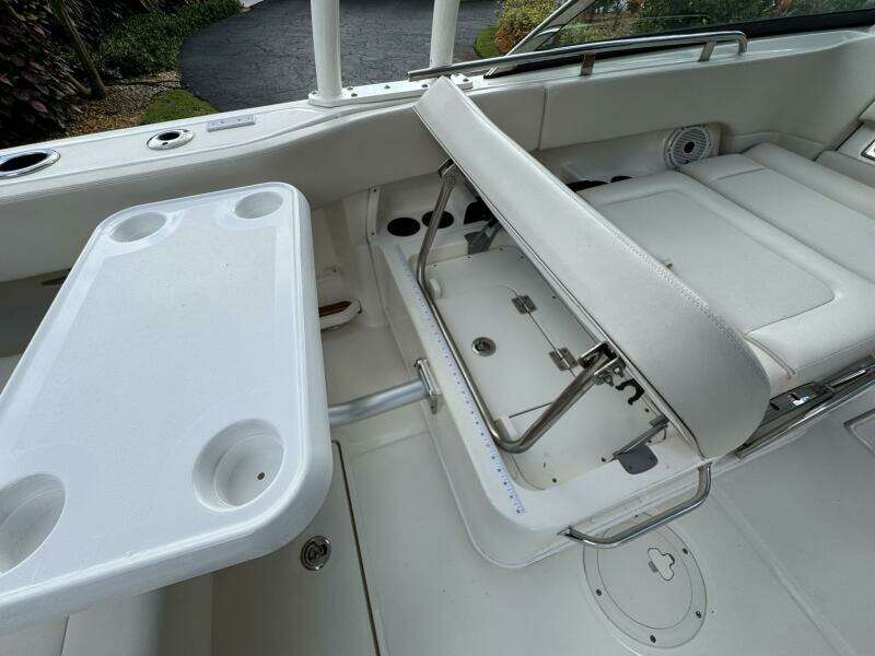 23ft Boston Whaler Yacht For Sale 23ft Boston Whaler Yacht For Sale