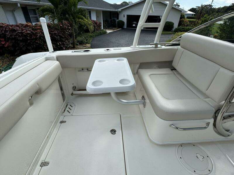 23ft Boston Whaler Yacht For Sale 23ft Boston Whaler Yacht For Sale