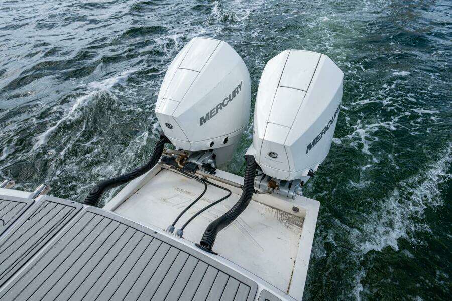 XURU 34ft NX Boats Yacht For Sale