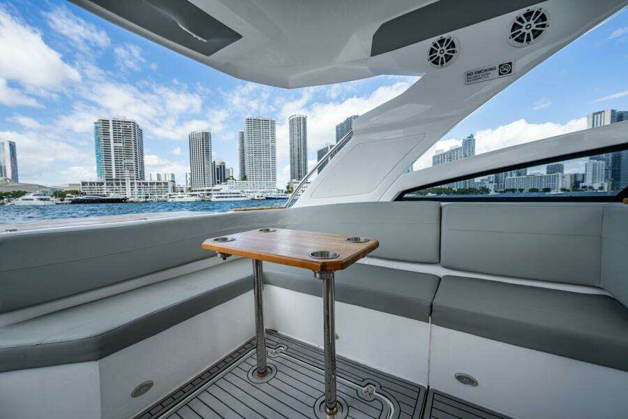 XURU 34ft NX Boats Yacht For Sale