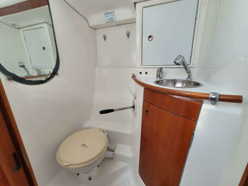 Perigee 43ft Beneteau Yacht For Sale