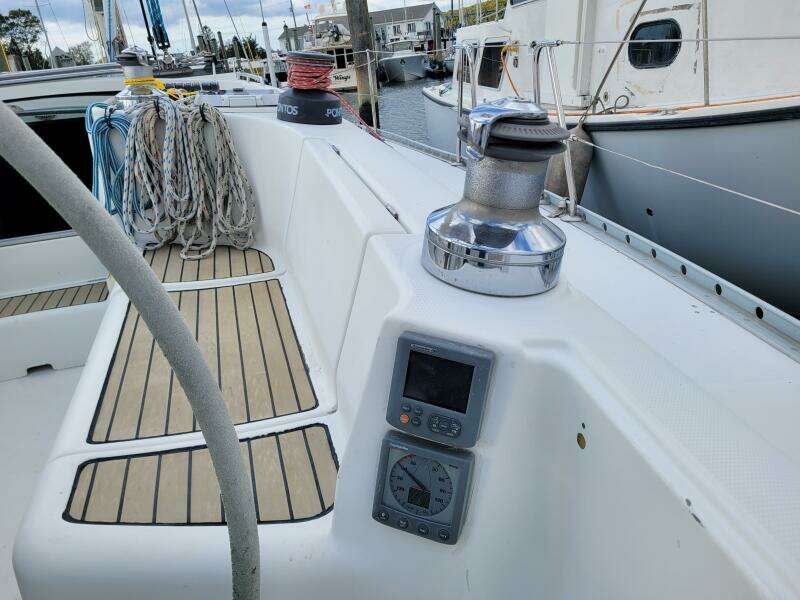 Perigee 43ft Beneteau Yacht For Sale