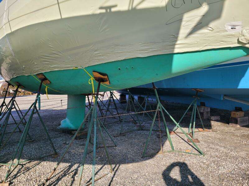 Perigee 43ft Beneteau Yacht For Sale