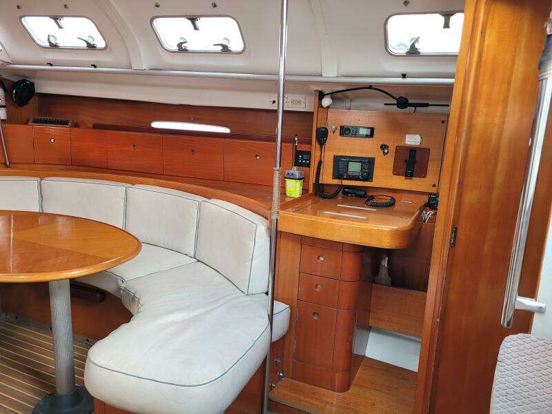 Perigee 43ft Beneteau Yacht For Sale