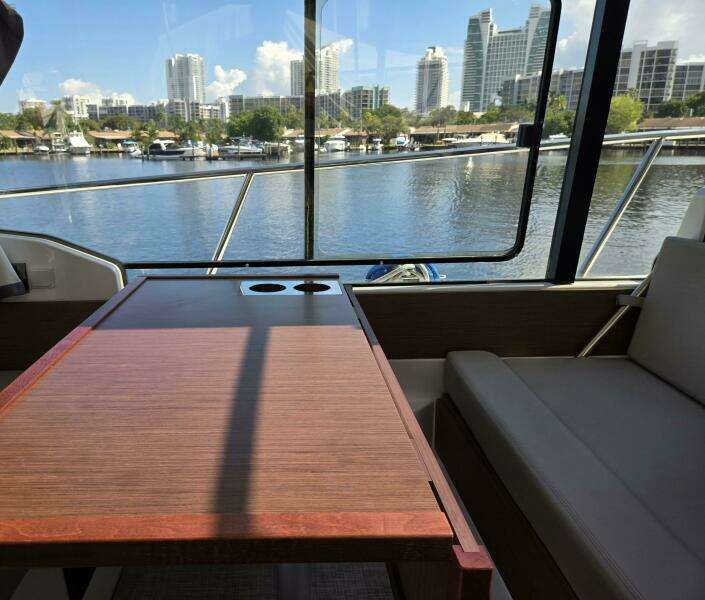 34ft Jeanneau Yacht For Sale