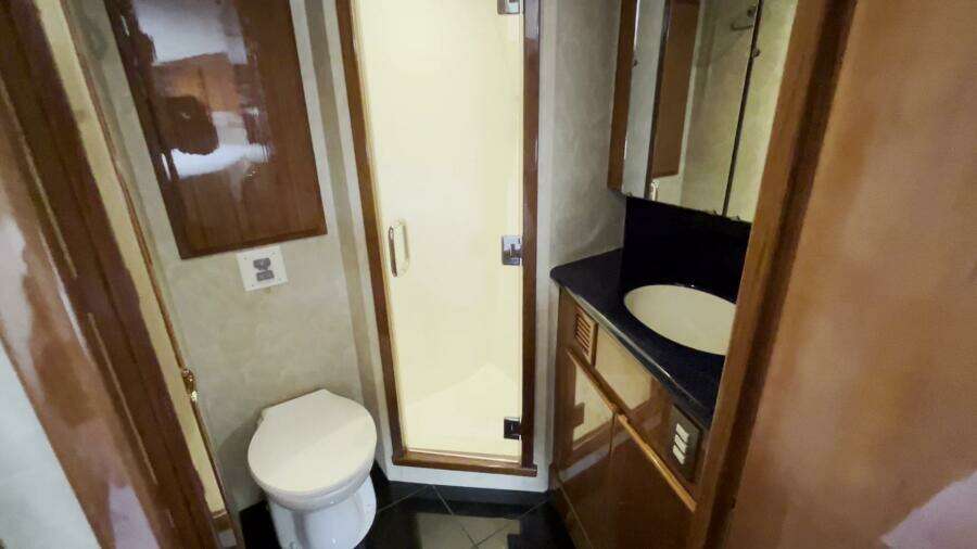 Egg Harbor 37 VALAHSEA - Master Ensuite Head