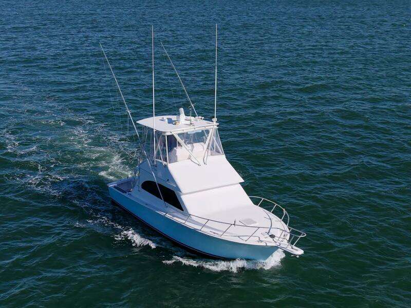 Egg Harbor 37 VALAHSEA - Exterior