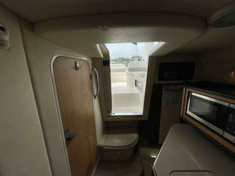 26ft Sea Ray Yacht For Sale