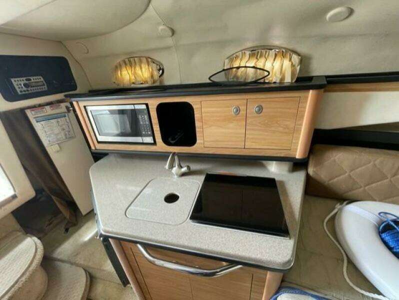 26ft Sea Ray Yacht For Sale