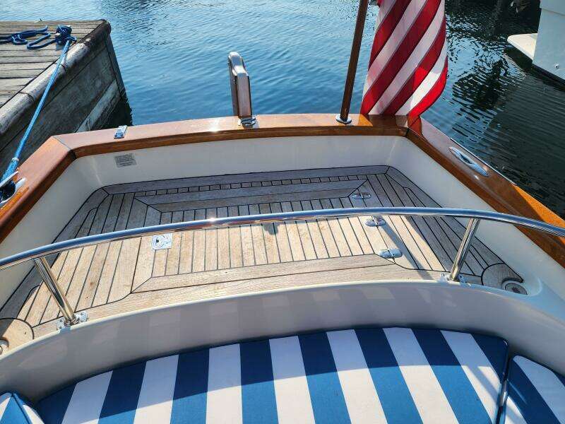 Sir John Hawkins 27ft Custom Yacht For Sale