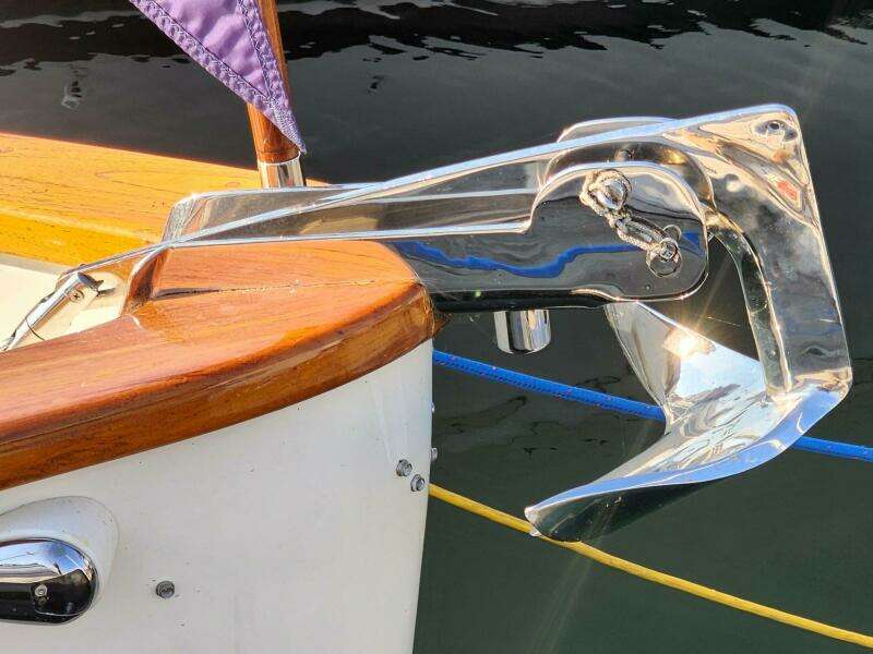 Sir John Hawkins 27ft Custom Yacht For Sale