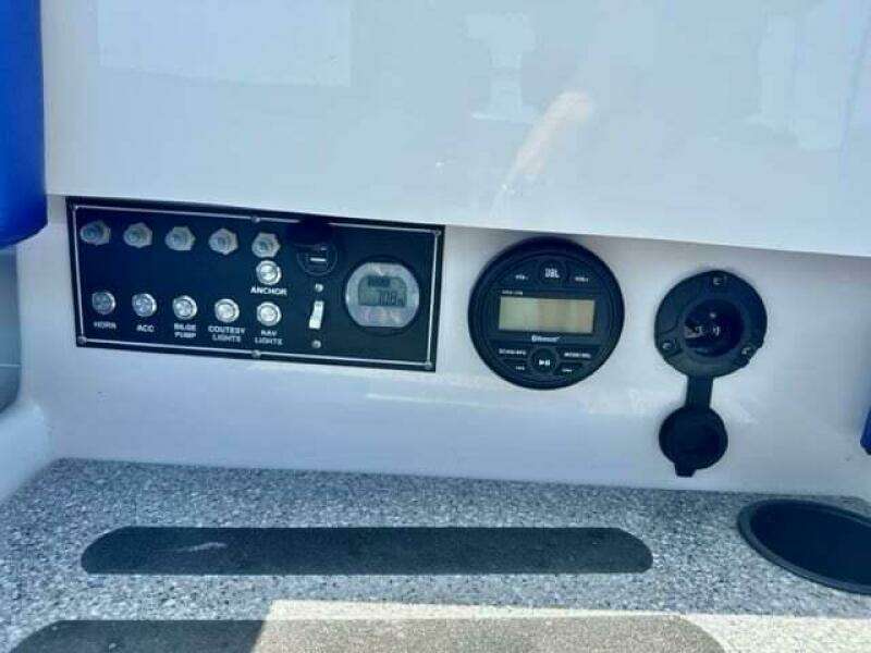 21ft Vision Yacht For Sale