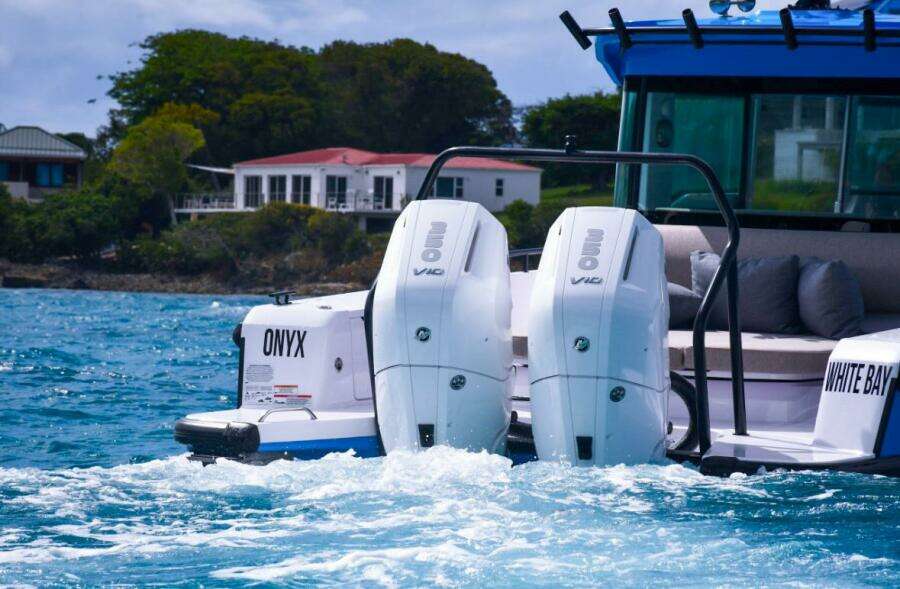 37ft Axopar Yacht For Sale