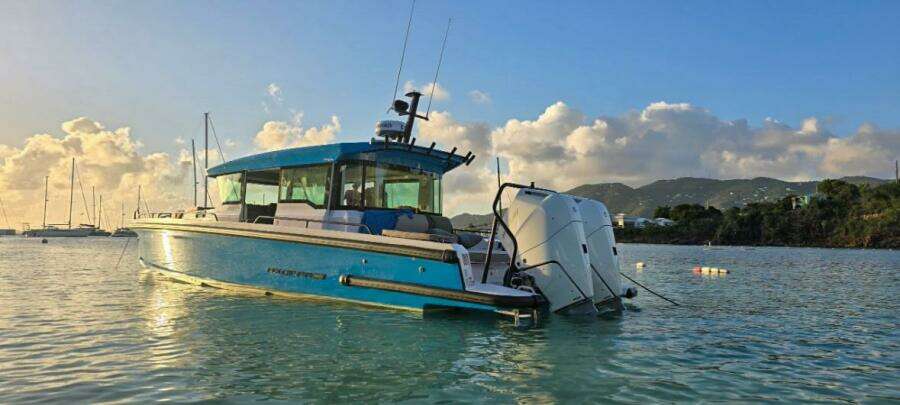 37ft Axopar Yacht For Sale