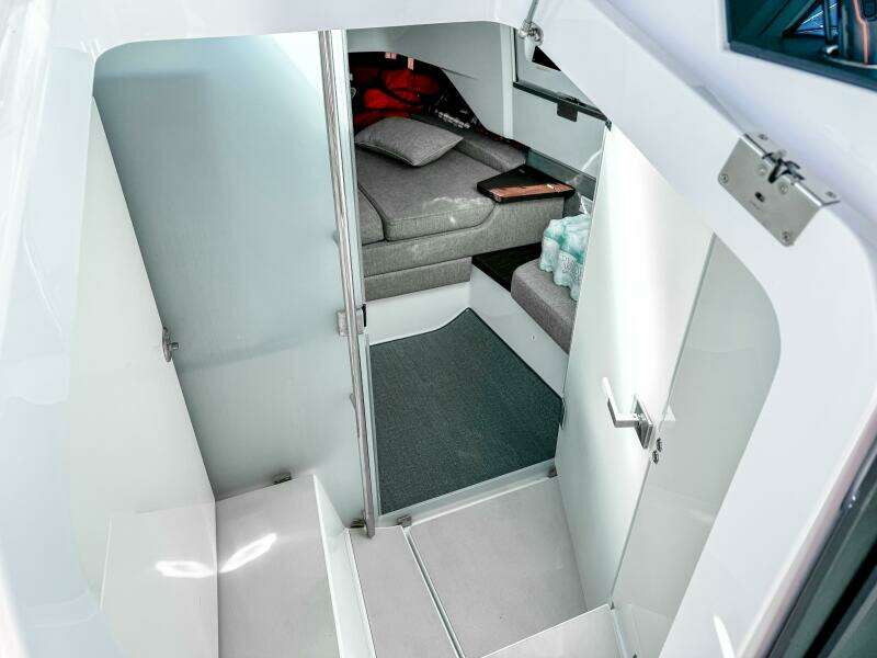 37ft Axopar Yacht For Sale