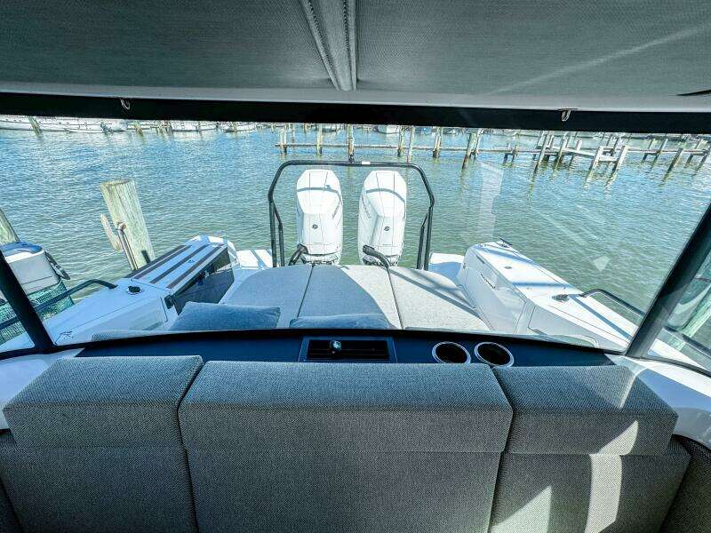37ft Axopar Yacht For Sale