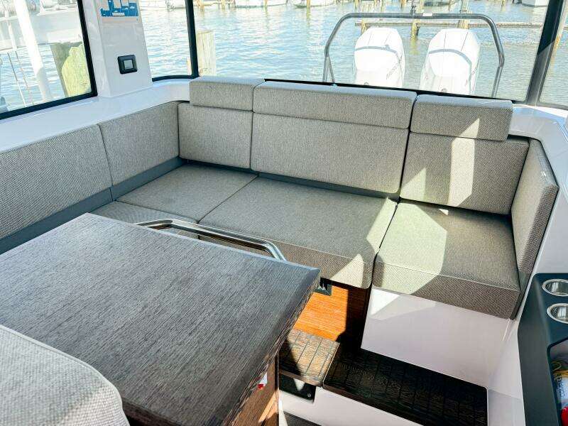 37ft Axopar Yacht For Sale