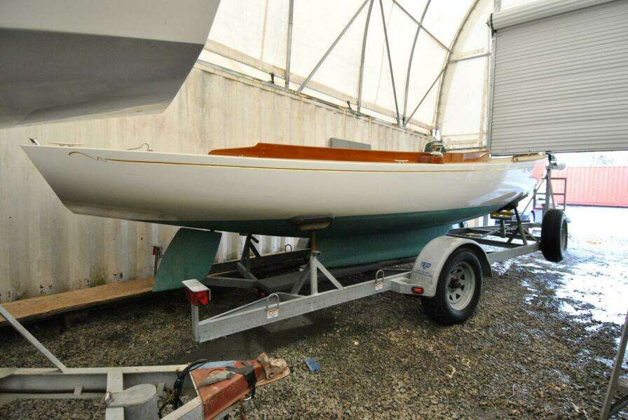 FILLY 22ft Artisan Boatworks Inc Yacht For Sale