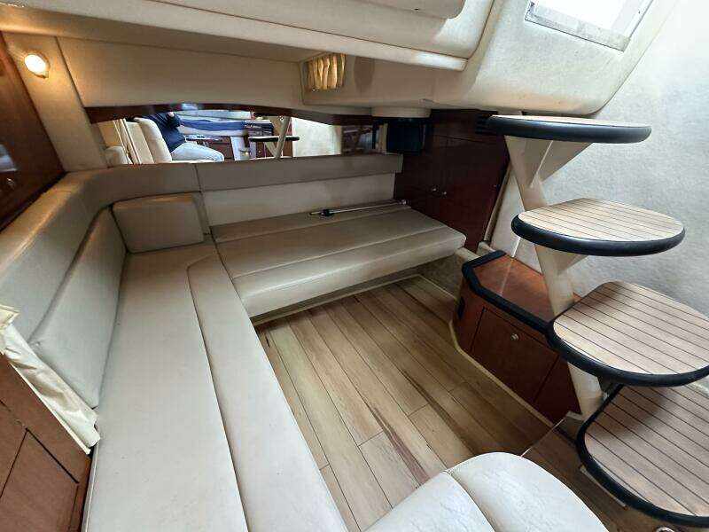 34ft Sea Ray Yacht For Sale