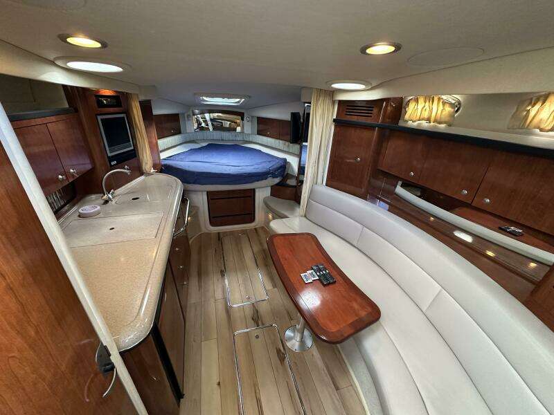 34ft Sea Ray Yacht For Sale