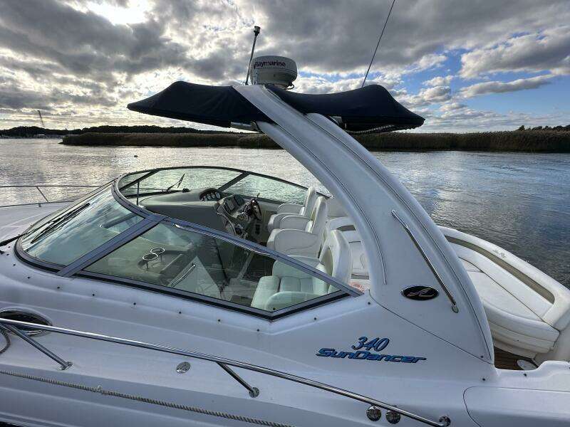 34ft Sea Ray Yacht For Sale