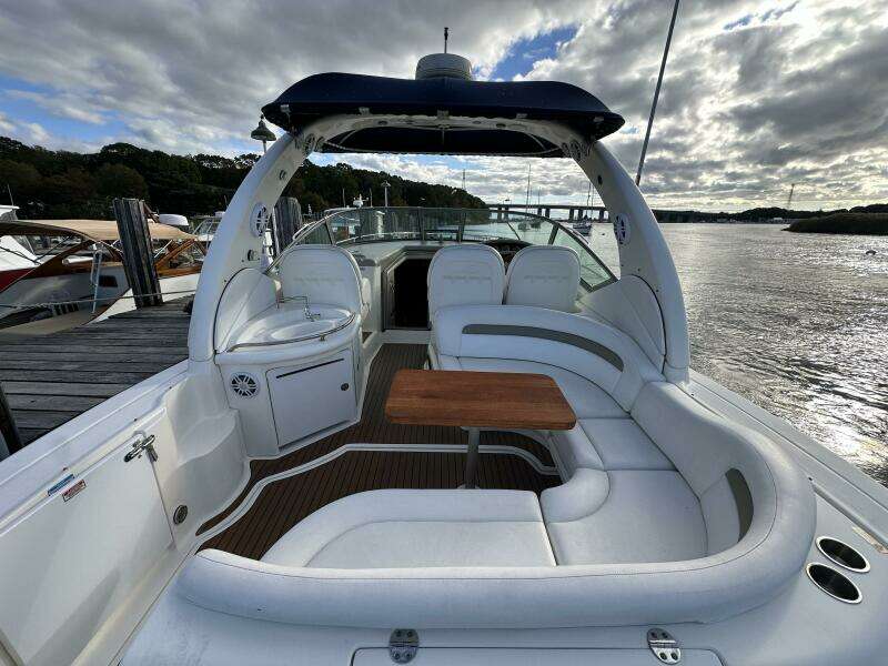 34ft Sea Ray Yacht For Sale
