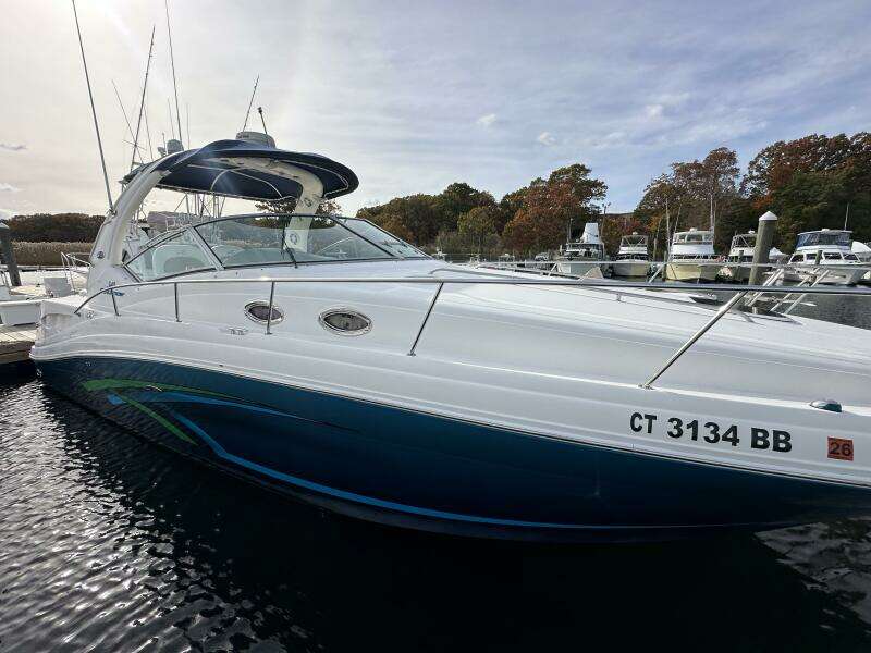 34ft Sea Ray Yacht For Sale