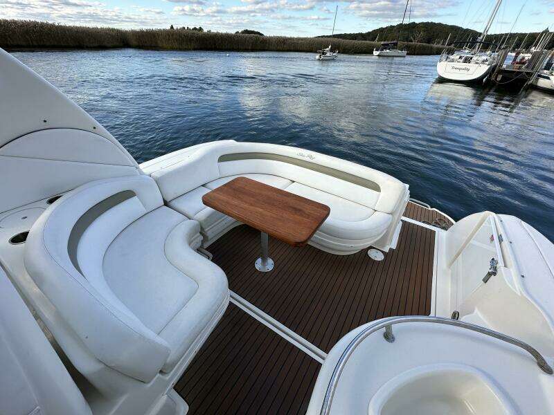 34ft Sea Ray Yacht For Sale