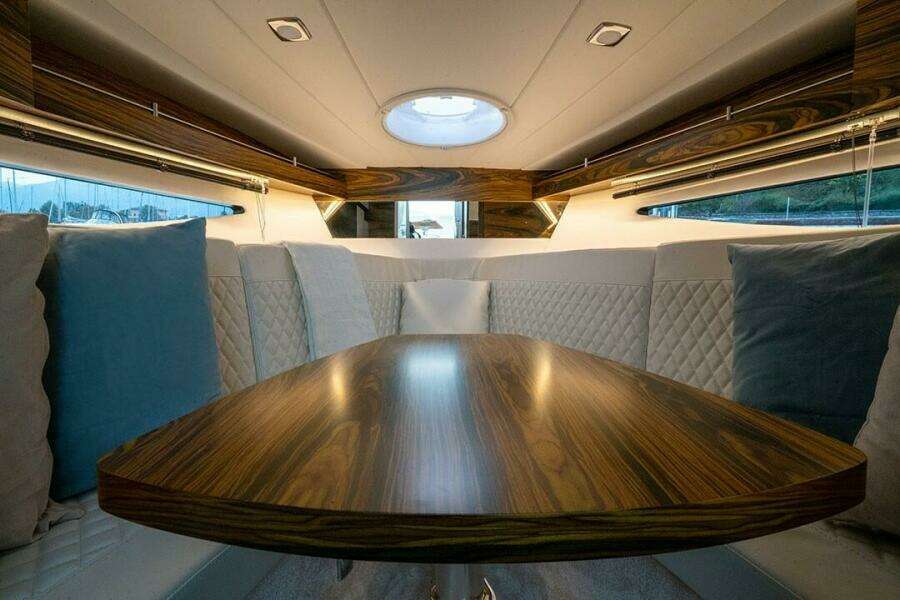 Custom Order Your 28 SC 28ft Cobrey Yacht For Sale
