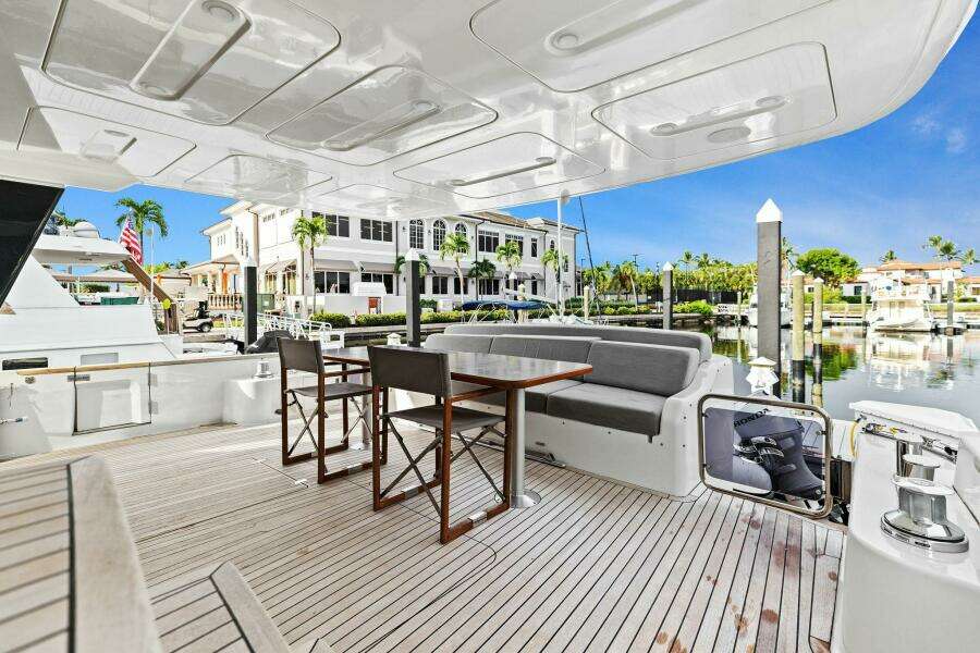 2021 Sirena 64- DESTIN-E- Aft Deck