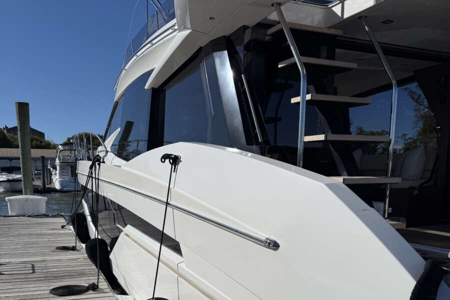 50ft Galeon Yacht For Sale