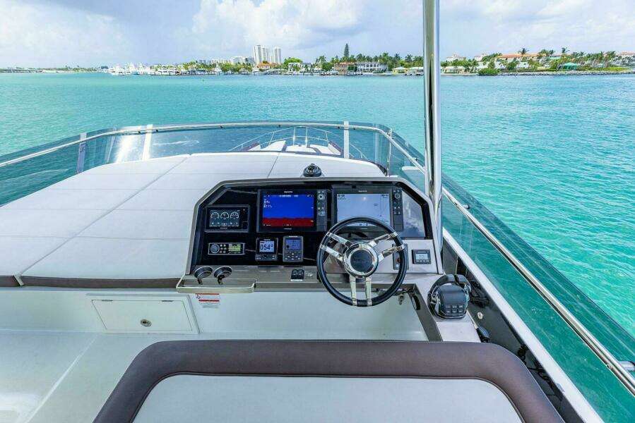 68ft Galeon Yacht For Sale