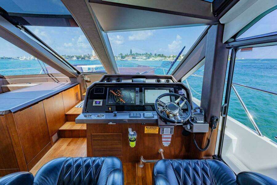 68ft Galeon Yacht For Sale