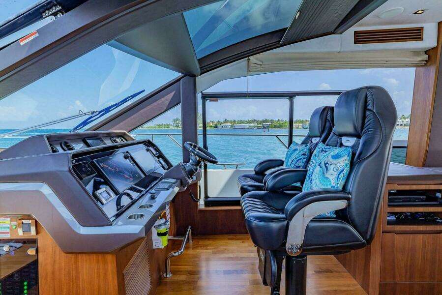 68ft Galeon Yacht For Sale