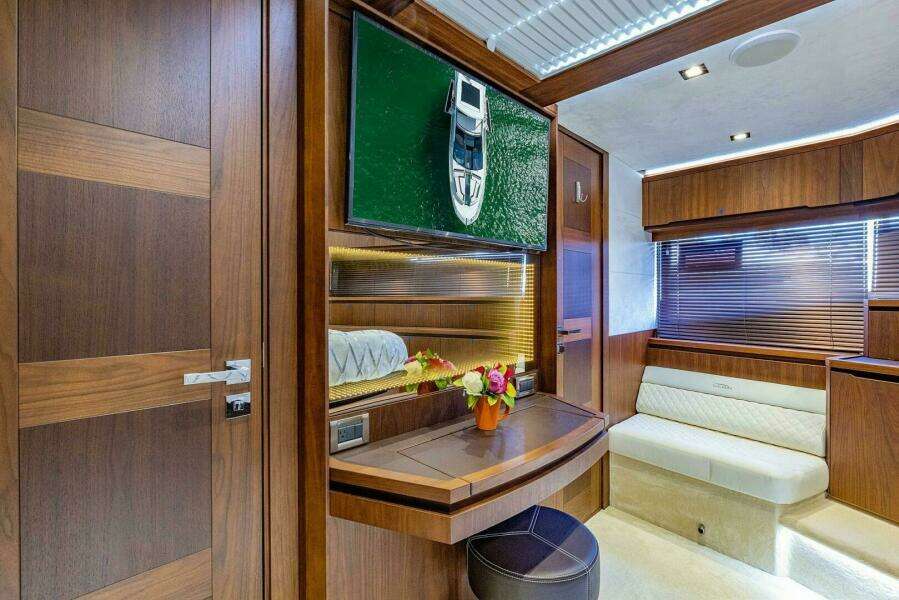 68ft Galeon Yacht For Sale