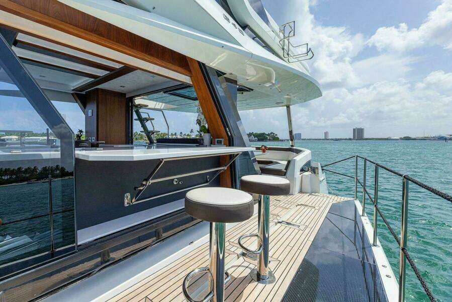 68ft Galeon Yacht For Sale