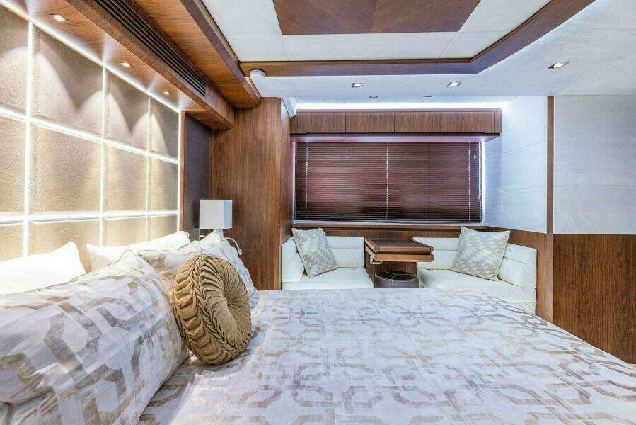 68ft Galeon Yacht For Sale