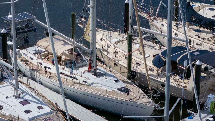 Pacific Pearl 48ft Oyster Yacht For Sale