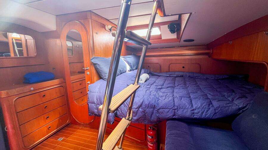 Pacific Pearl 48ft Oyster Yacht For Sale