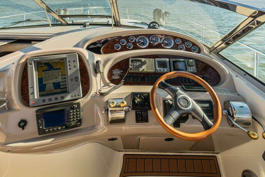 Within Tolerance 40ft Sea Ray Yacht For Sale