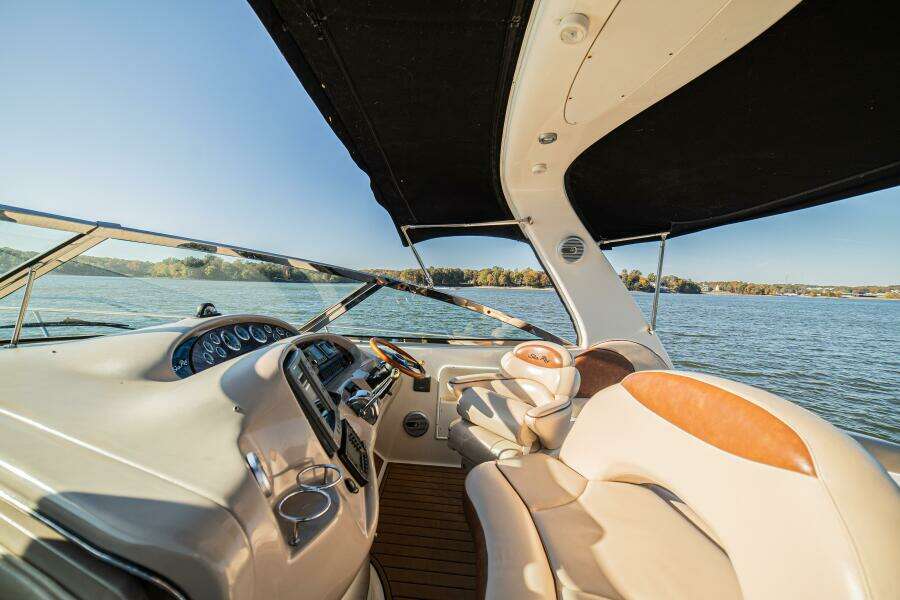 Within Tolerance 40ft Sea Ray Yacht For Sale