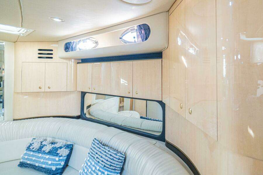 Within Tolerance 40ft Sea Ray Yacht For Sale