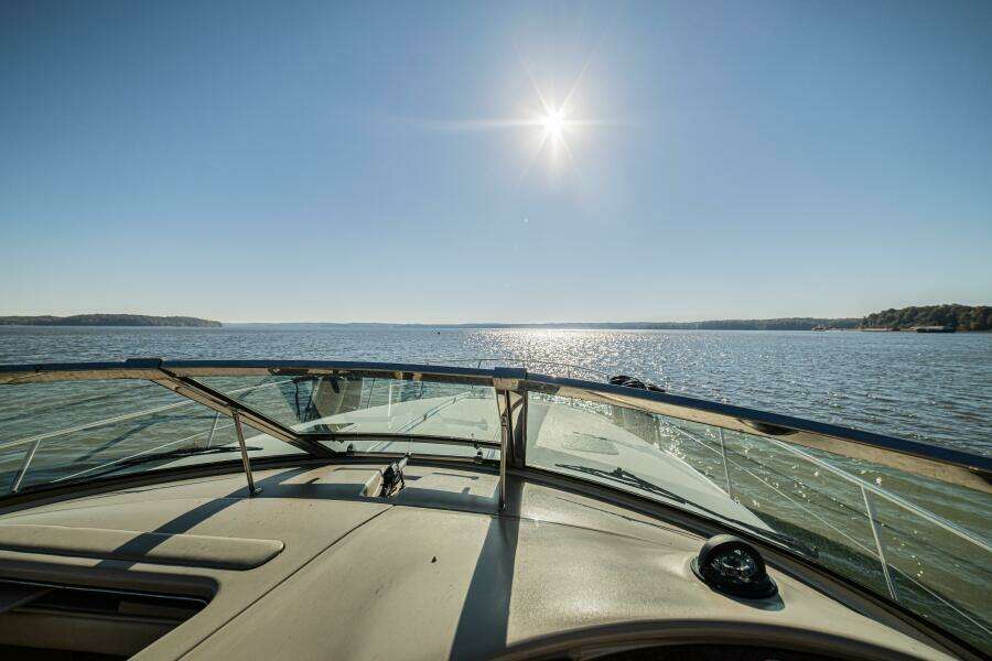 Within Tolerance 40ft Sea Ray Yacht For Sale